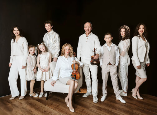 Photo for Natalie MacMaster & Donnell Leahy & Family